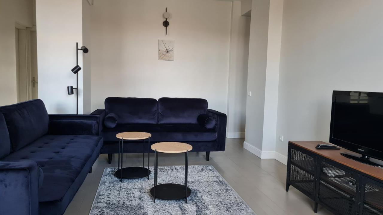 Rehouse Vokieciu Str.9, 2 Bedroom Vilnius Bagian luar foto
